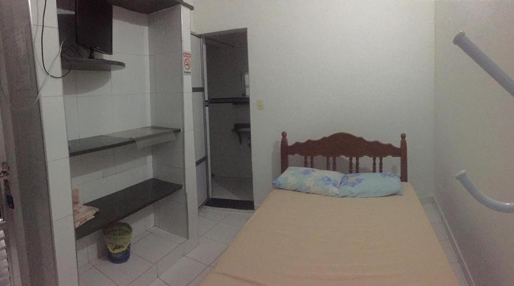 Pousada Vitoria Bed and Breakfast Ubatuba Buitenkant foto
